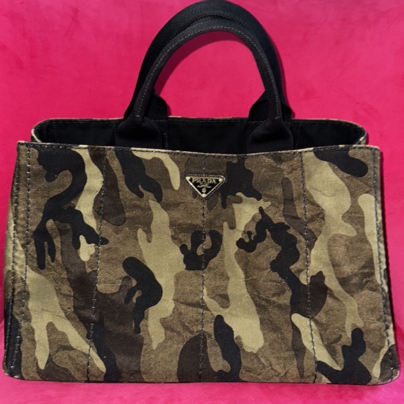 Prada Canapa travel work tote in camo large size - Picture 2 of 16
